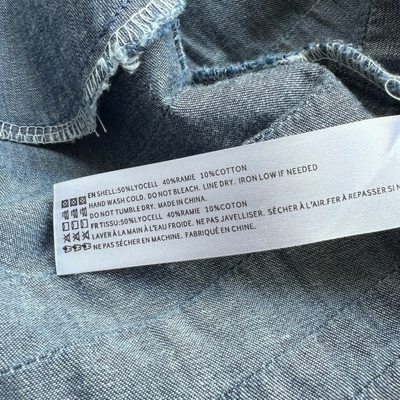 En Saison Pixie Mini Dress in Denim Size XS NWT - Picture 7 of 7